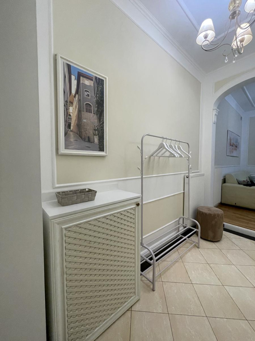 Аренда 2к квартиры в Киеве,  Крещатик ул., 25 2