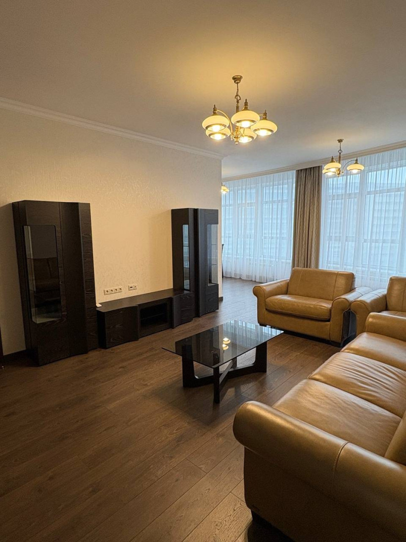 Аренда 3к квартиры в Киеве,  ЖК Карнеги Тауер, Кловский спуск, 7 1