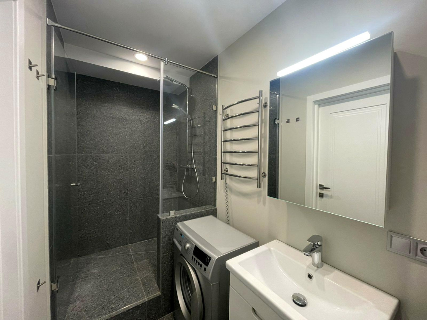 Аренда 2к квартиры в Киеве,  Богдана Хмельницкого ул., 88-92 10