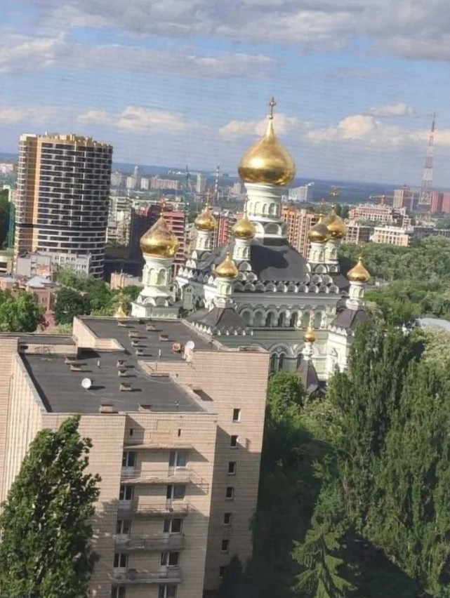 Аренда 3к квартиры в Киеве, Сечевых стрельцов ул. (Артема ул.), 52А 21