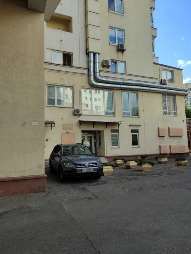 Аренда 3к квартиры в Киеве, Сечевых стрельцов ул. (Артема ул.), 52А 23