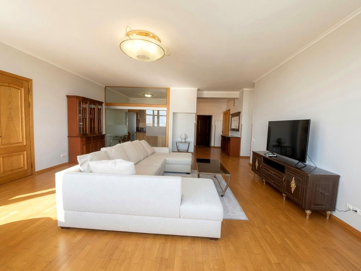 Аренда 3к квартиры в Киеве,  Кловский спуск, 5 8