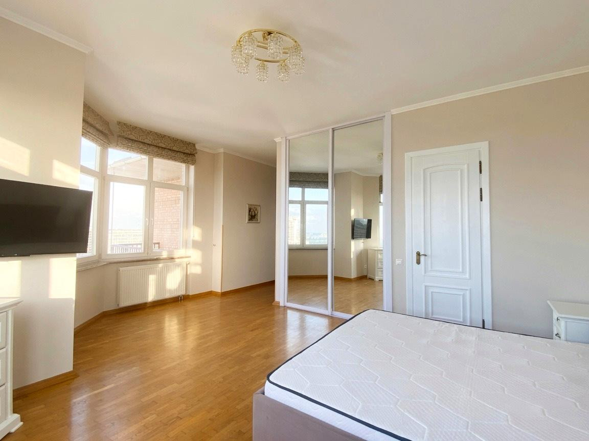 Аренда 3к квартиры в Киеве,  Кловский спуск, 5 11