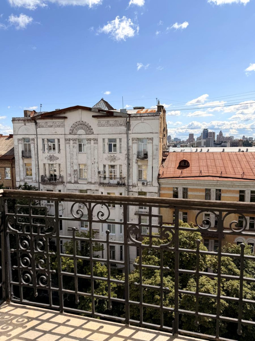 Аренда 4к квартиры в Киеве,  Тарасовская ул., 6А 21