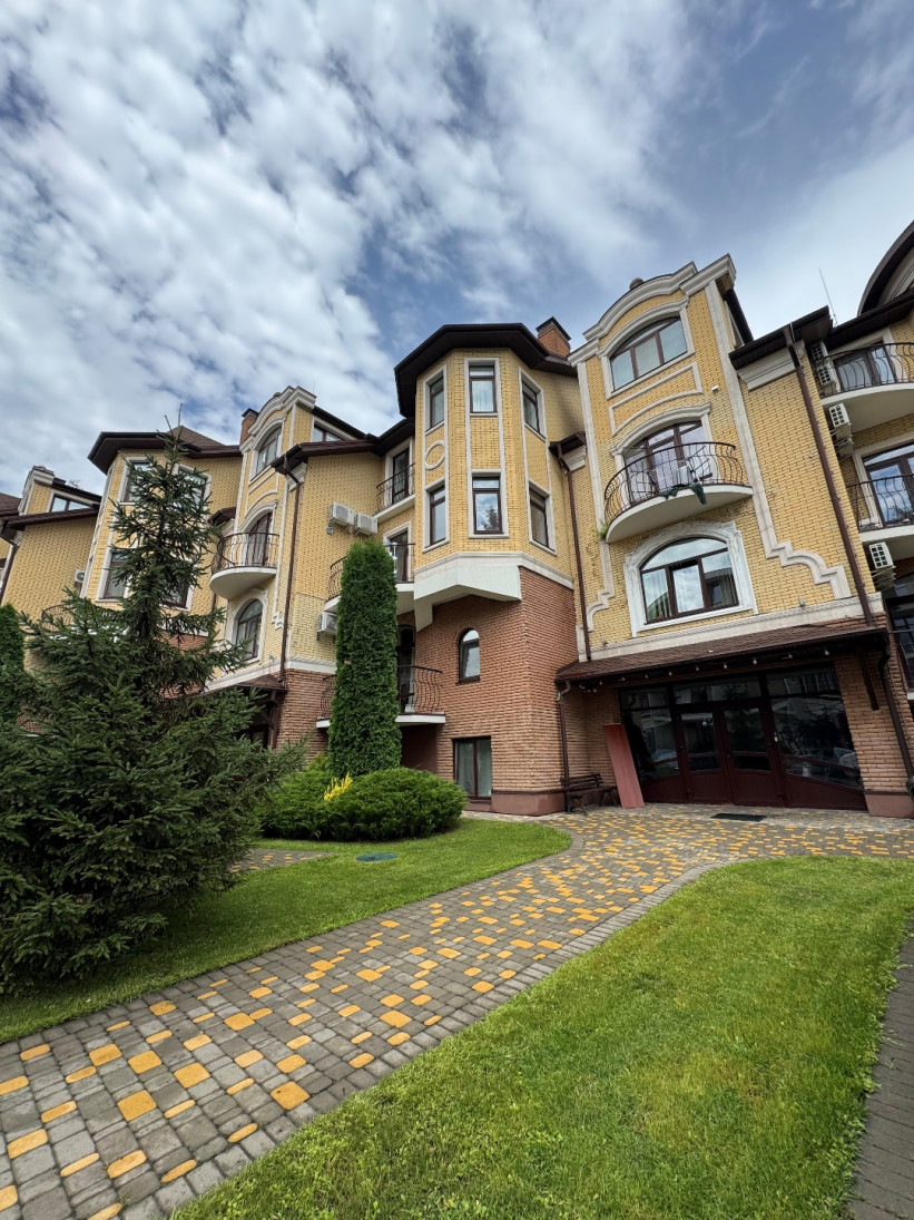 Аренда 3к квартиры в Киеве,  Лесники 12