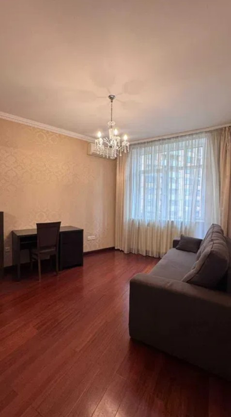 Аренда 3к квартиры в Киеве,  Старонаводницкая ул., 6Б 7