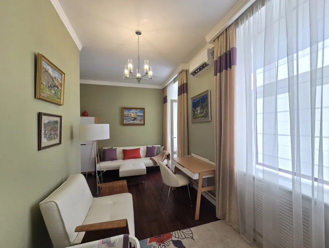 Аренда 4к квартиры в Киеве,  Заньковецкой ул., 8 12