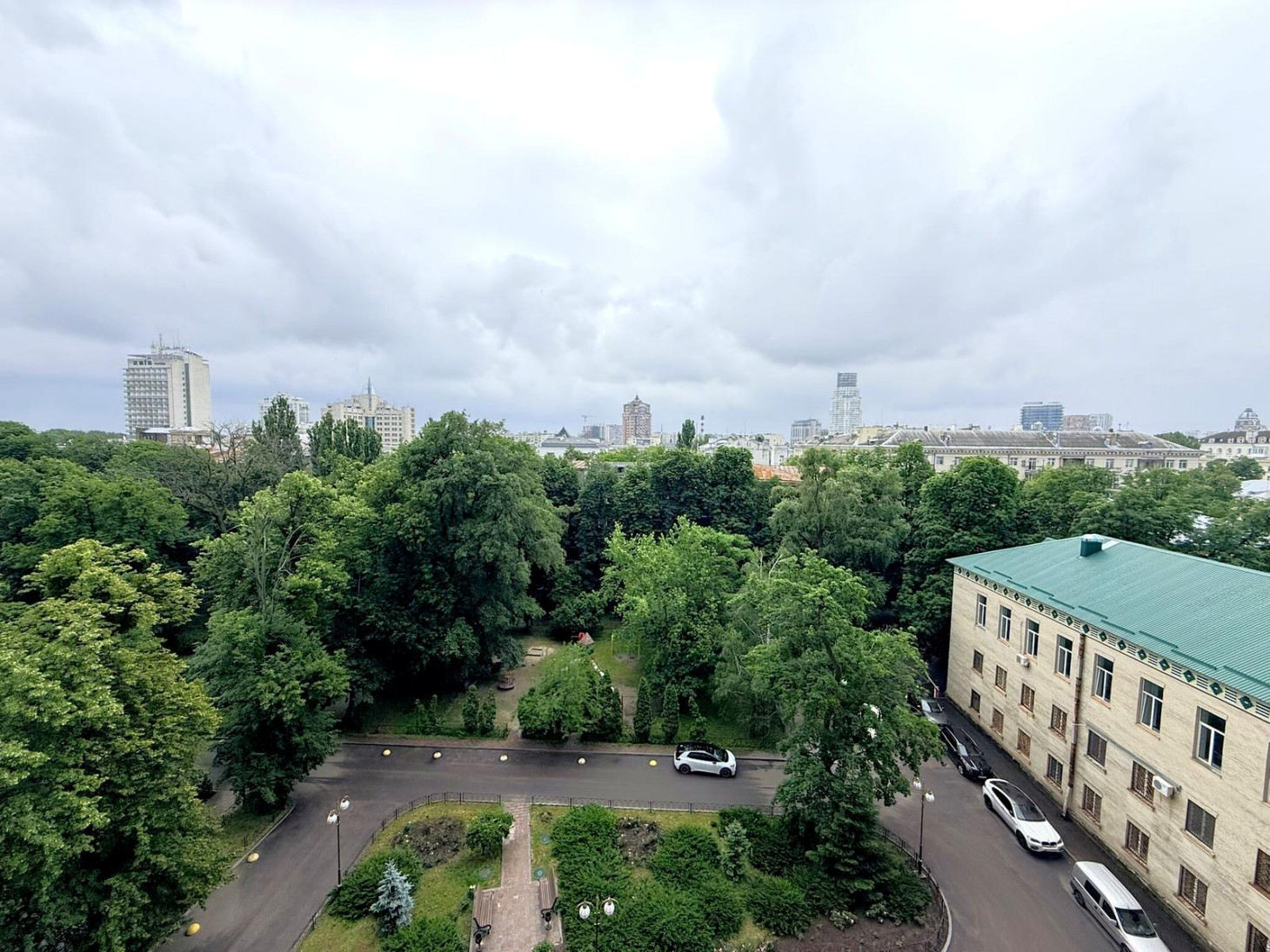 Аренда 3к квартиры в Киеве,  ЖК Липская Башня, Институтская ул., 18А 16