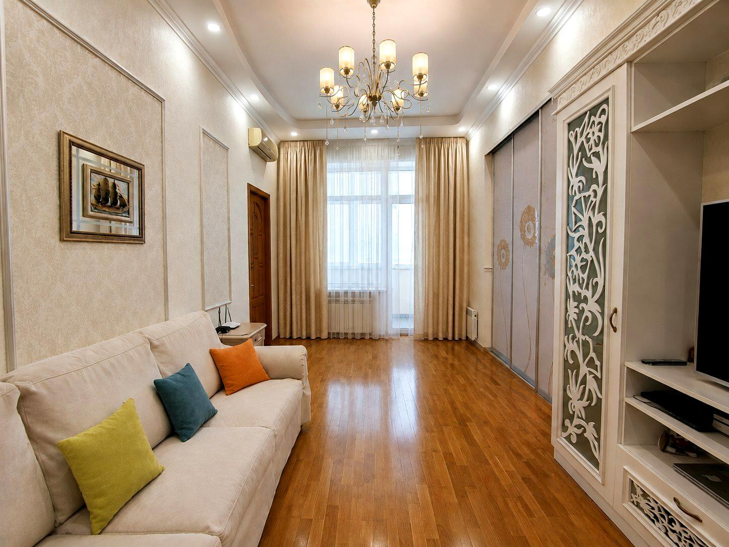 Аренда 3к квартиры в Киеве, Гончара Олеся ул., 25 5