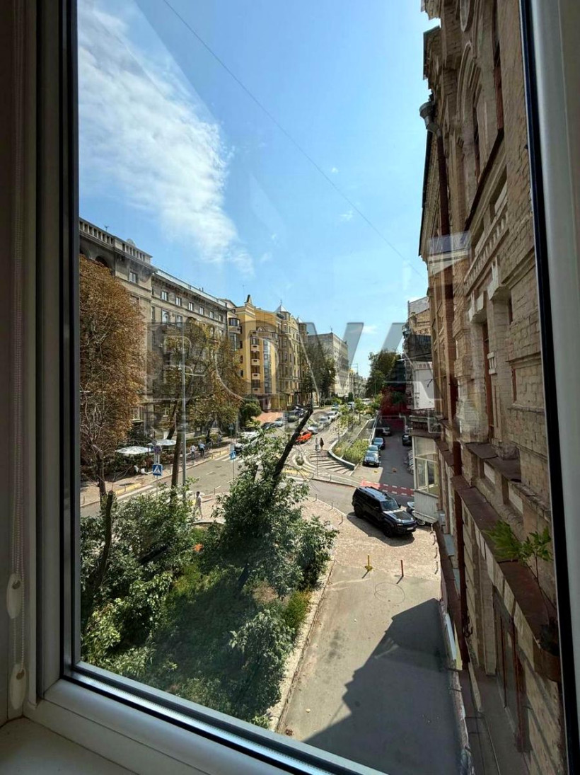 Аренда 3к квартиры в Киеве, Франко Ивана ул., 16/2 17