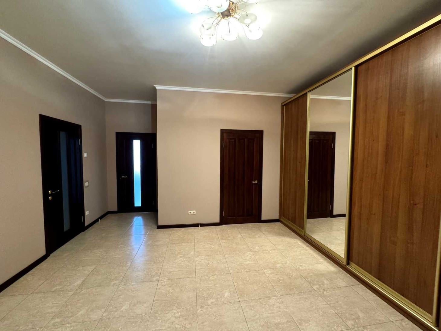 Аренда 3к квартиры в Киеве,  Антоновича ул. (Горького ул.), 72 3