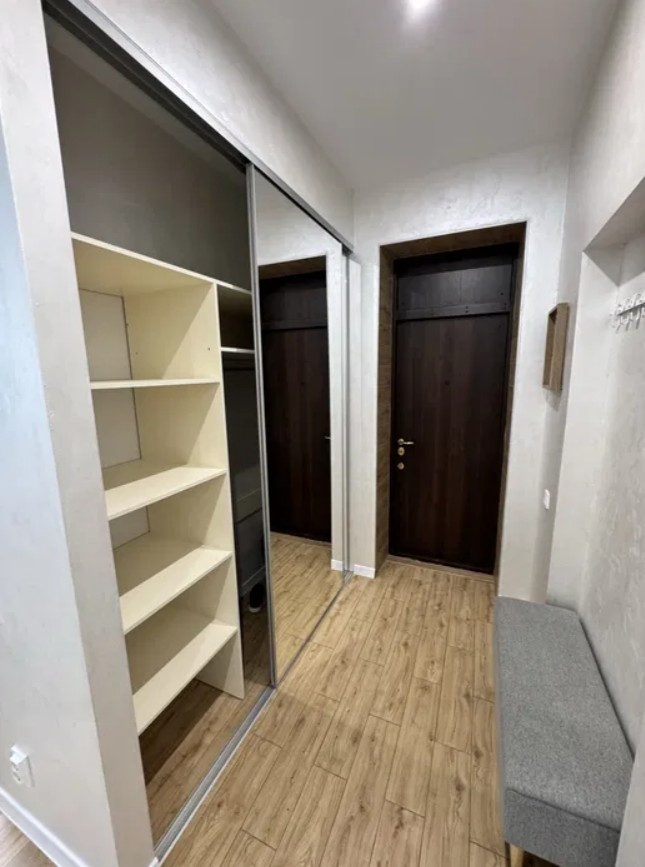 Аренда 2к квартиры в Киеве,  Мазепы Ивана ул. (Январского восстания), 11А 12