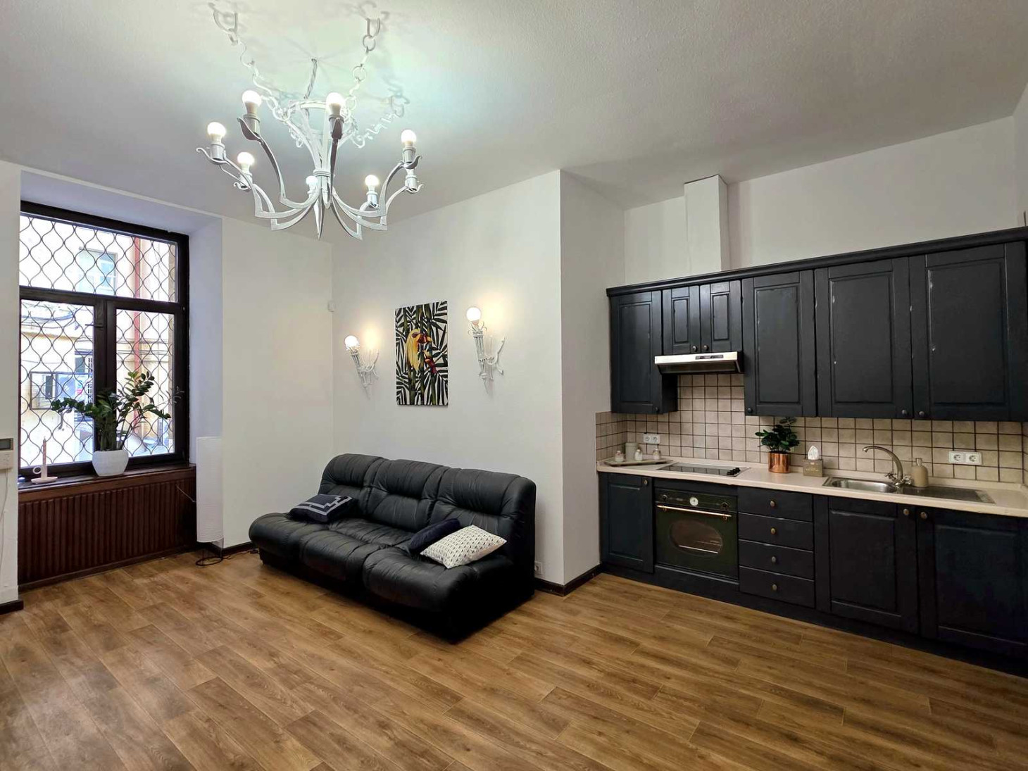 Аренда 3к квартиры в Киеве,  Заньковецкой ул., 6 0