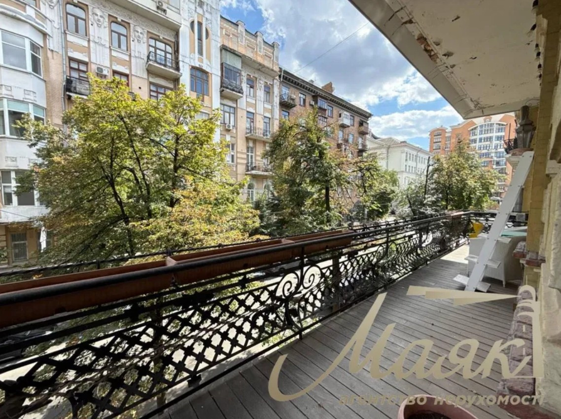 Аренда 3к квартиры в Киеве,  Лютеранская ул., 7/10 19