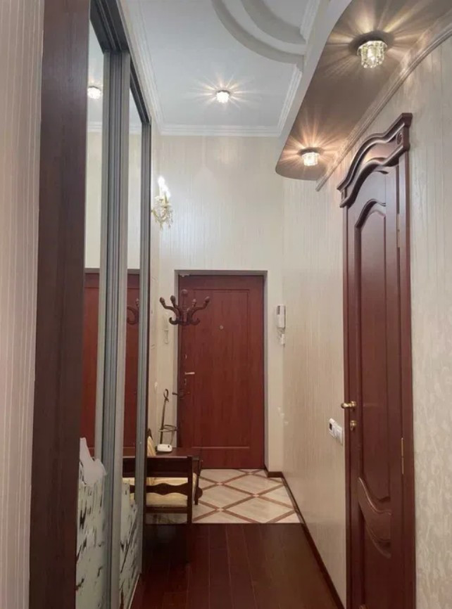 Аренда 2к квартиры в Киеве,  Ярославов Вал ул., 21Г 4