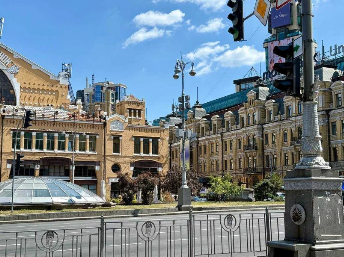 Аренда 2к квартиры в Киеве,  Шевченко Тараса бульвар 21