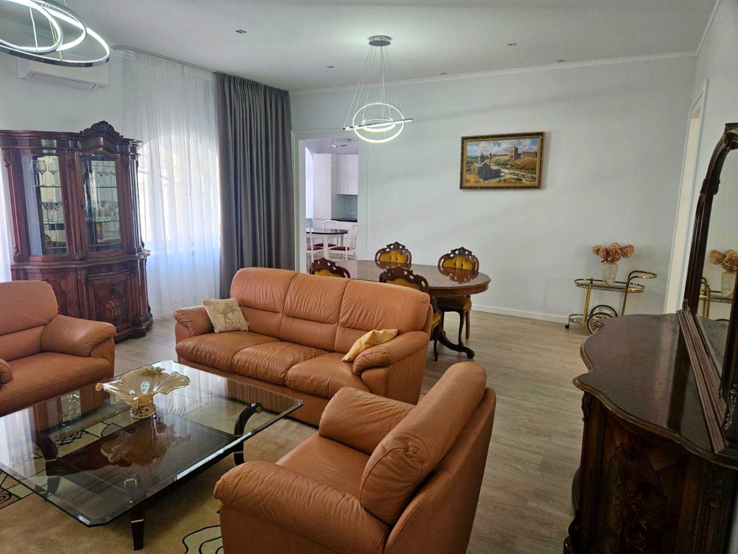 Аренда 3к квартиры в Киеве,  Кожемяцкая ул., 20В 0