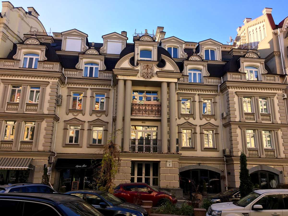 Аренда 3к квартиры в Киеве,  Кожемяцкая ул., 20В 12