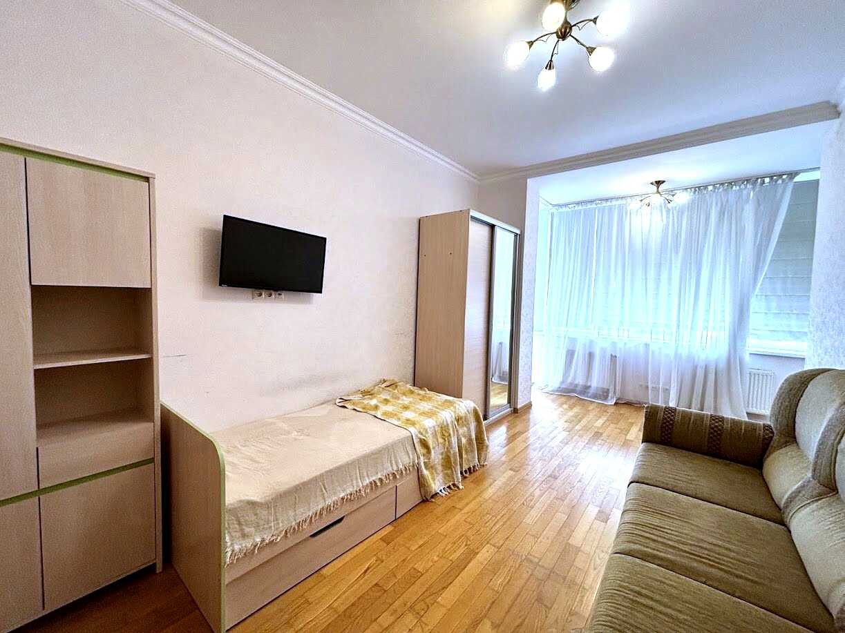 Аренда 4к квартиры в Киеве,  ЖК Творец, Коновальца ул. (Щорса ул.), 32В 12