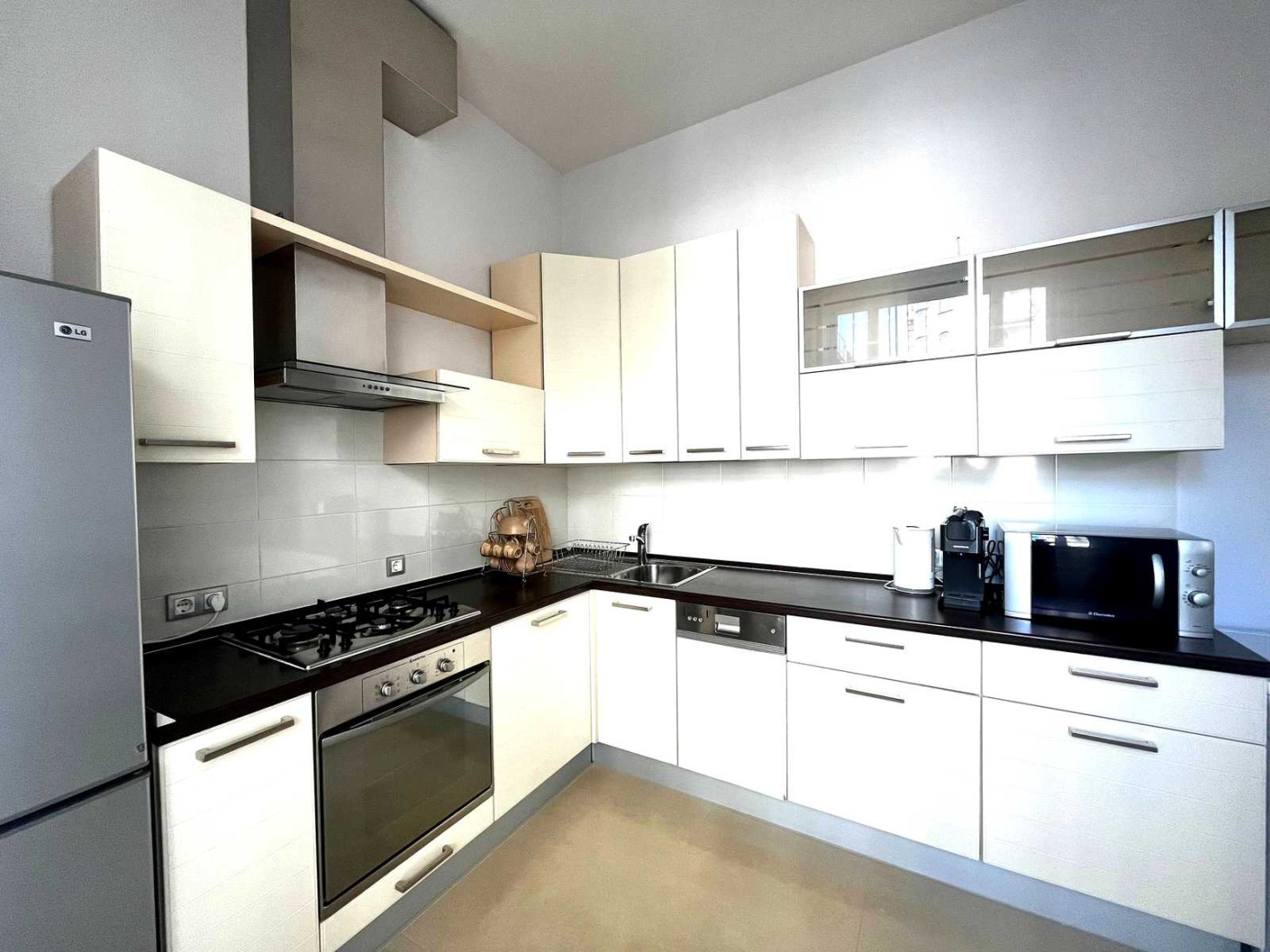Аренда 2к квартиры в Киеве,  Терещенковская ул., 7 1