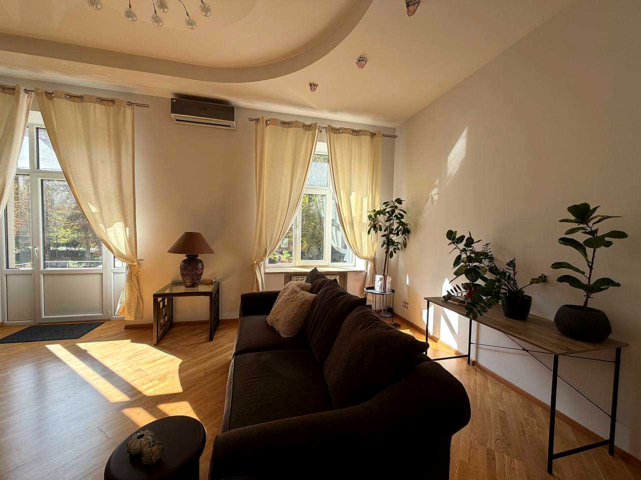 Аренда 2к квартиры в Киеве,  Терещенковская ул., 7 19
