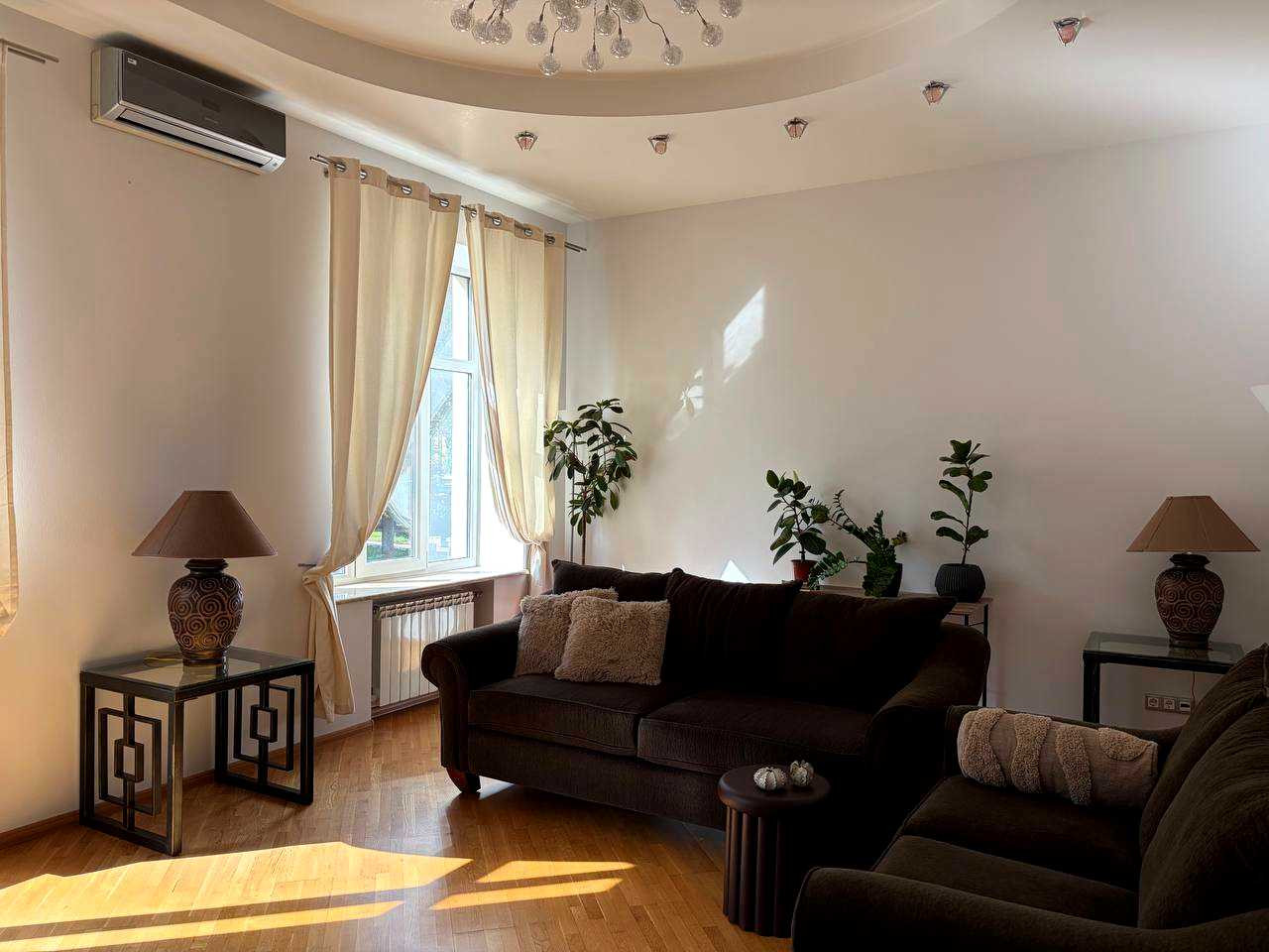 Аренда 2к квартиры в Киеве,  Терещенковская ул., 7 21