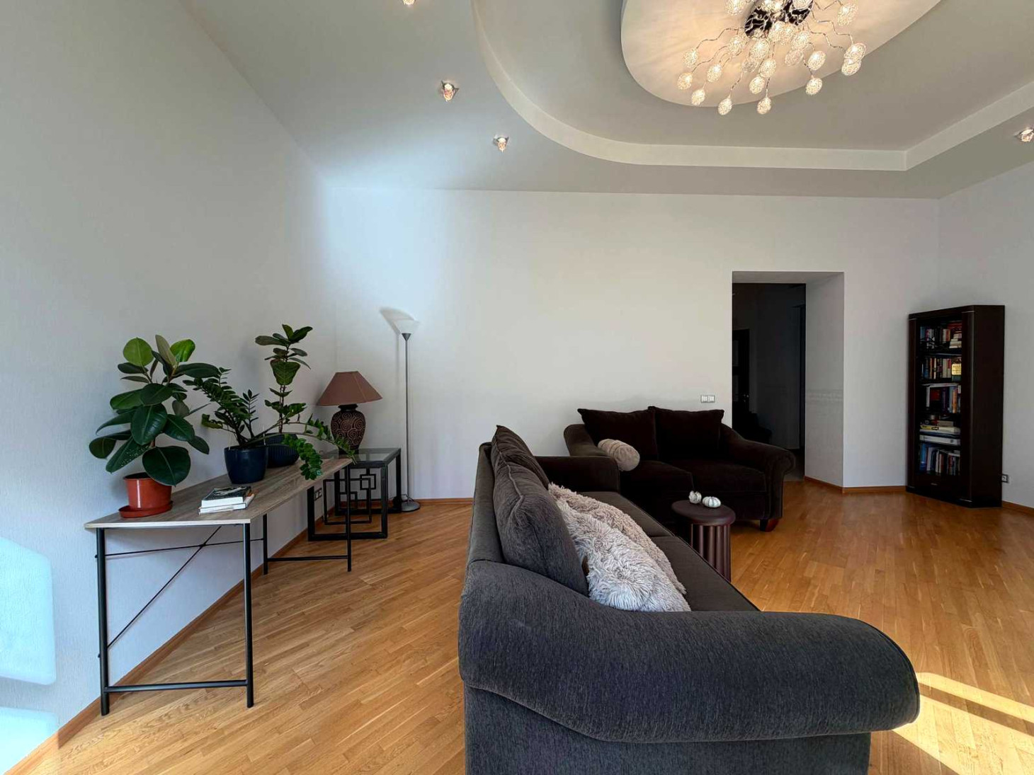 Аренда 2к квартиры в Киеве,  Терещенковская ул., 7 23