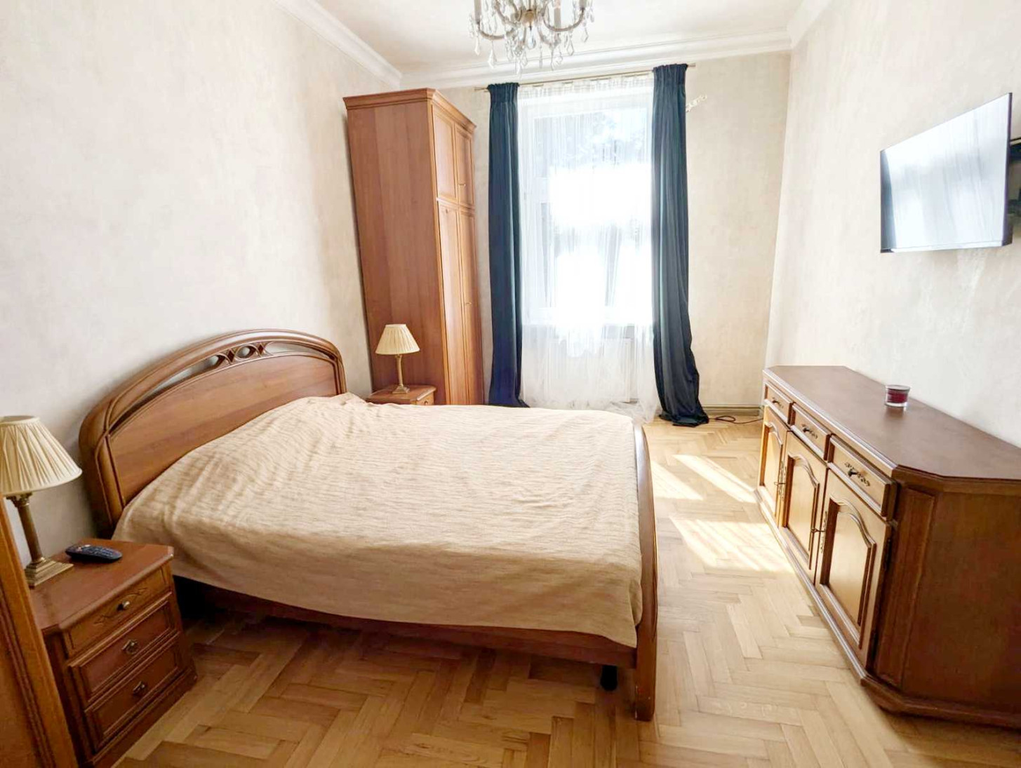 Аренда 4к квартиры в Киеве,  Липская ул., 12/5 10