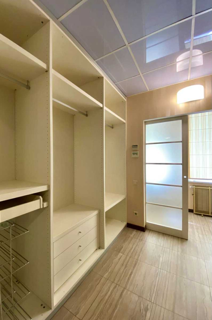 Аренда 4к квартиры в Киеве,  Круглоуниверситетская ул., 3-5 11