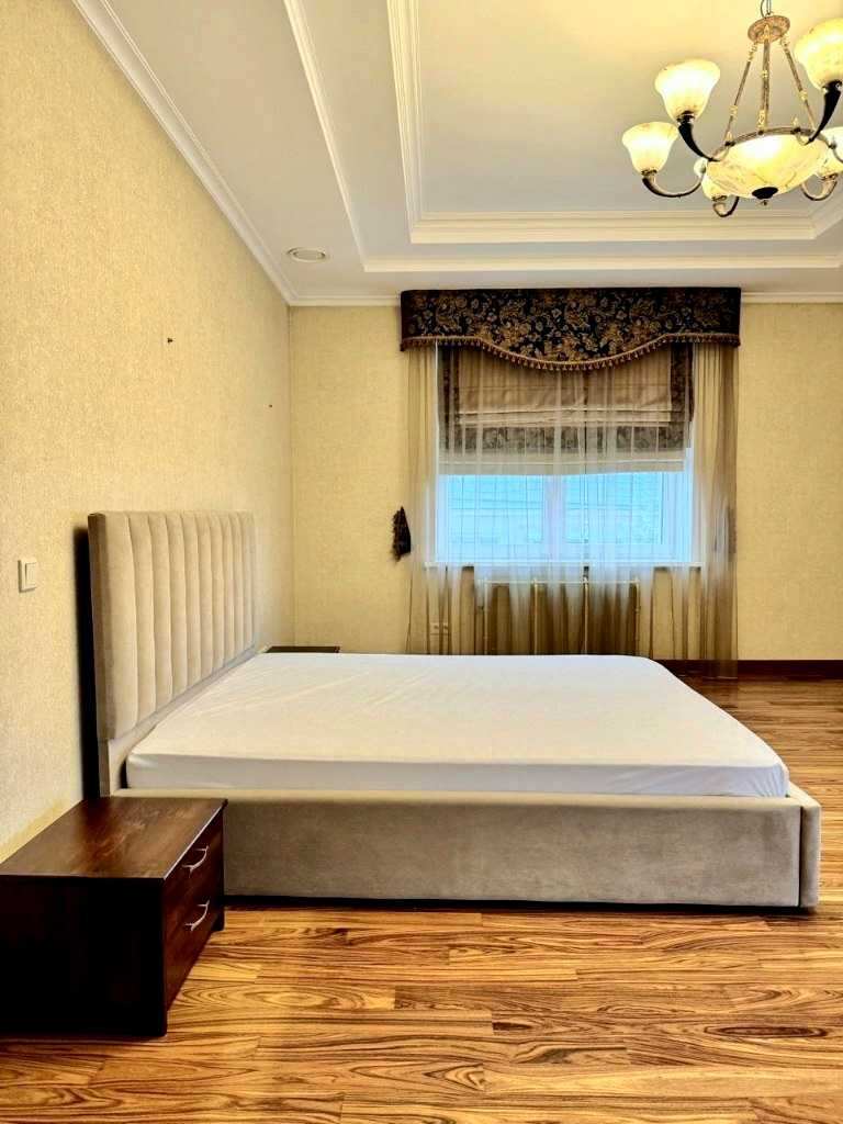 Аренда 4к квартиры в Киеве,  Круглоуниверситетская ул., 3-5 21