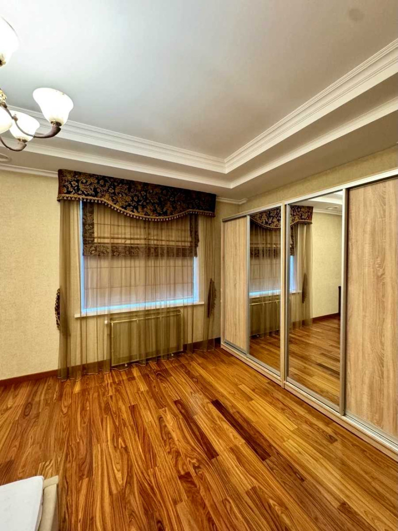 Аренда 4к квартиры в Киеве,  Круглоуниверситетская ул., 3-5 23