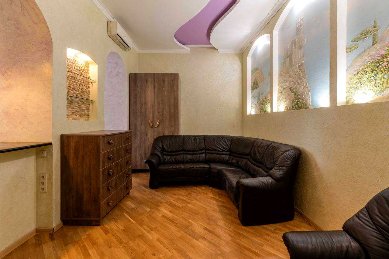 Аренда 2к квартиры в Киеве,  Чеховский переулок, 3 8