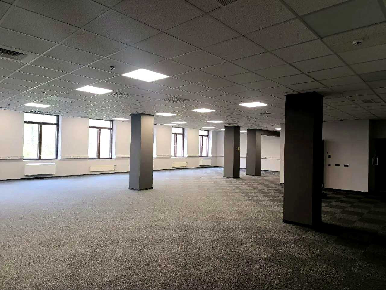 Аренда офиса в Киеве, Крещатик ул., 9 13