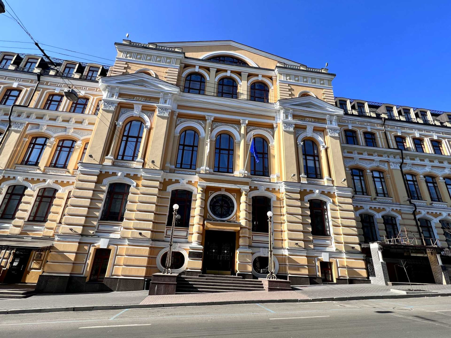 Аренда офиса в Киеве,  БЦ Ренессанс, Бульварно-Кудрявская ул. (Воровского ул.), 22-24 12