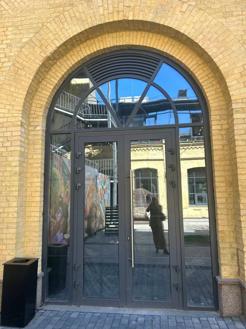 Аренда офиса в Киеве,  Мазепы Ивана ул. (Январского восстания), 1 2
