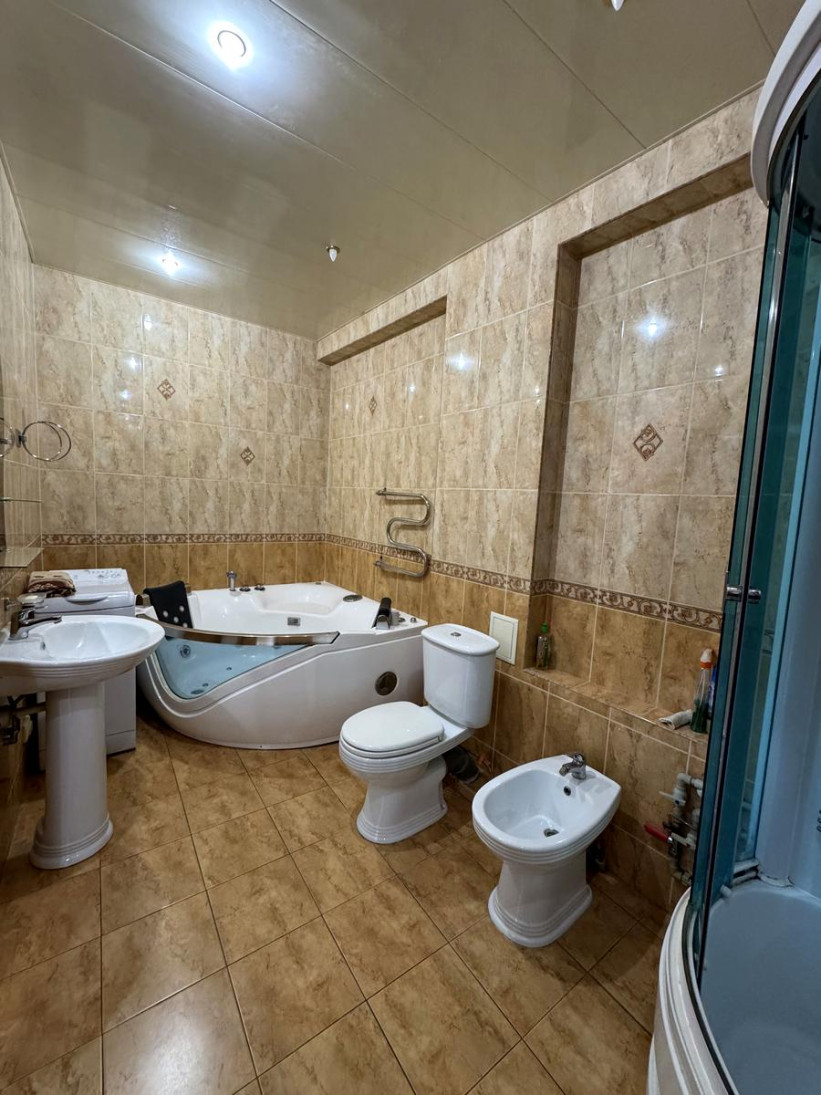 Аренда 3к квартиры в Киеве, Шота Руставели ул., 34 14