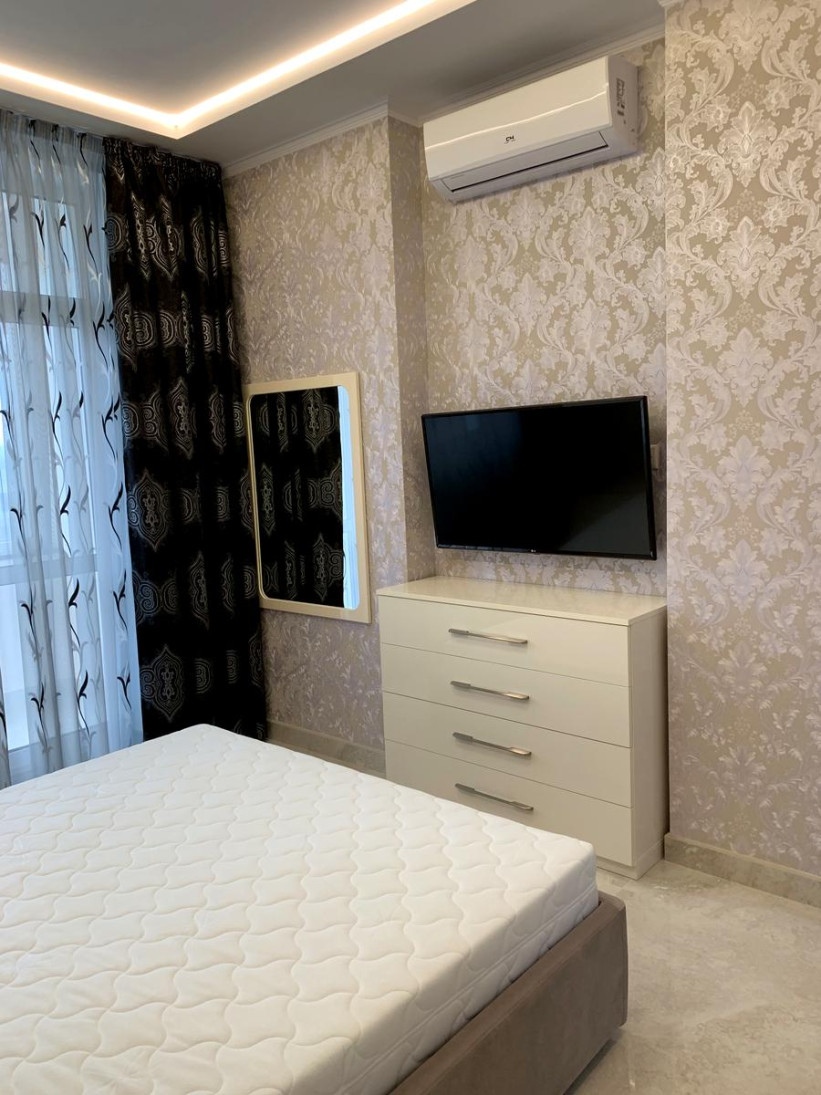 Аренда 2к квартиры в Киеве, ЖК Роял Тауер, Саксаганского ул., 37К 7