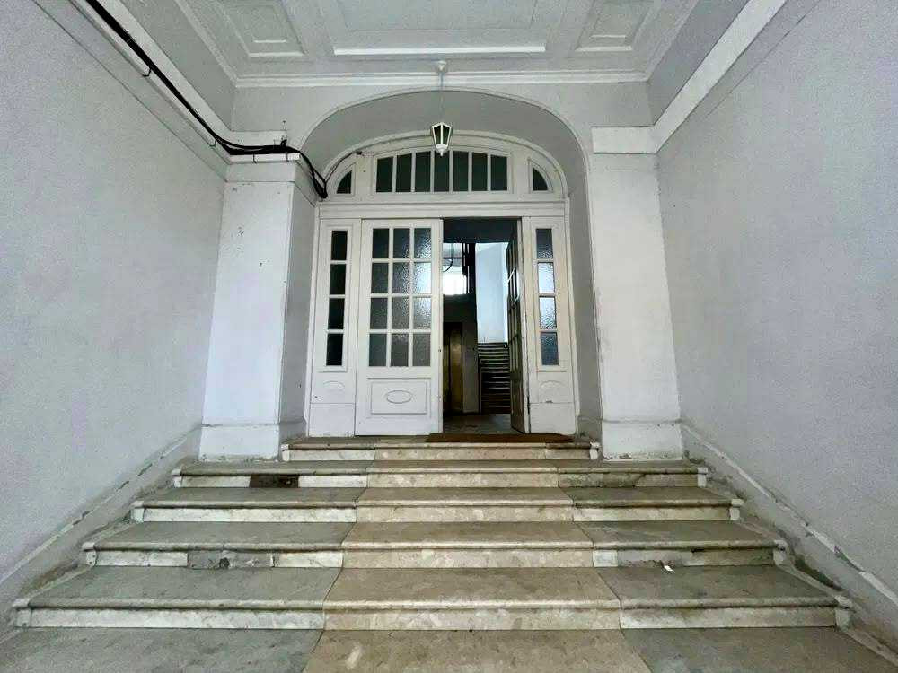 Аренда 4к квартиры в Киеве,  Костёльная ул., 8 12