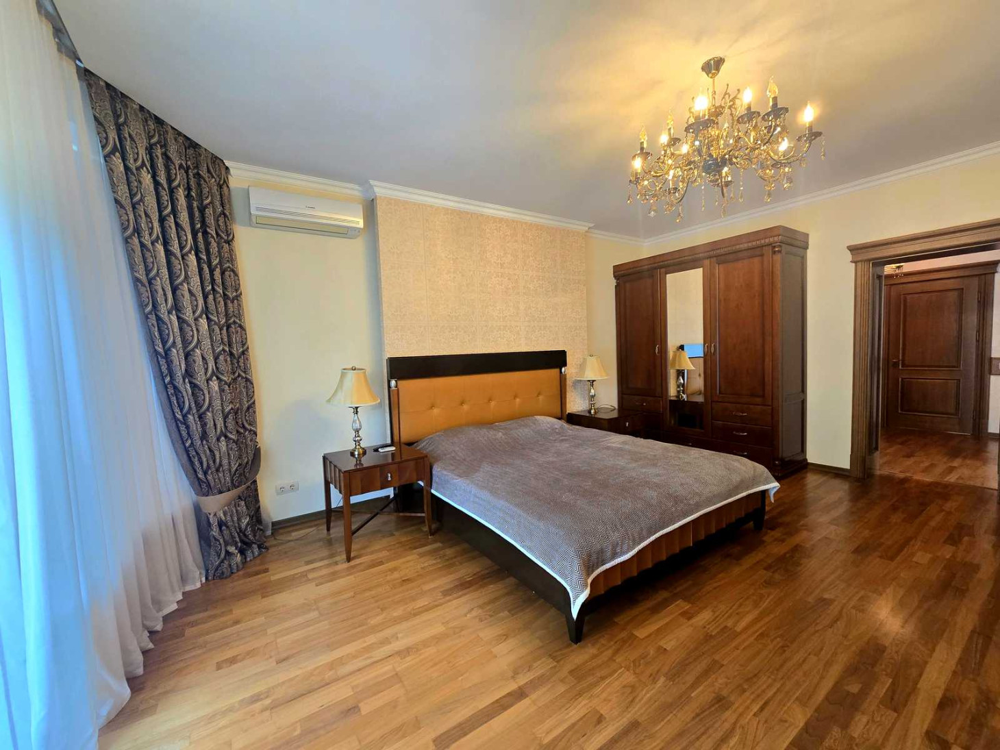 Аренда 7к дома в Киеве,  Чайки 24