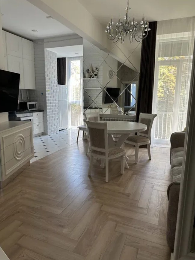 Аренда 2к квартиры в Киеве, Заньковецкой ул., 8 2