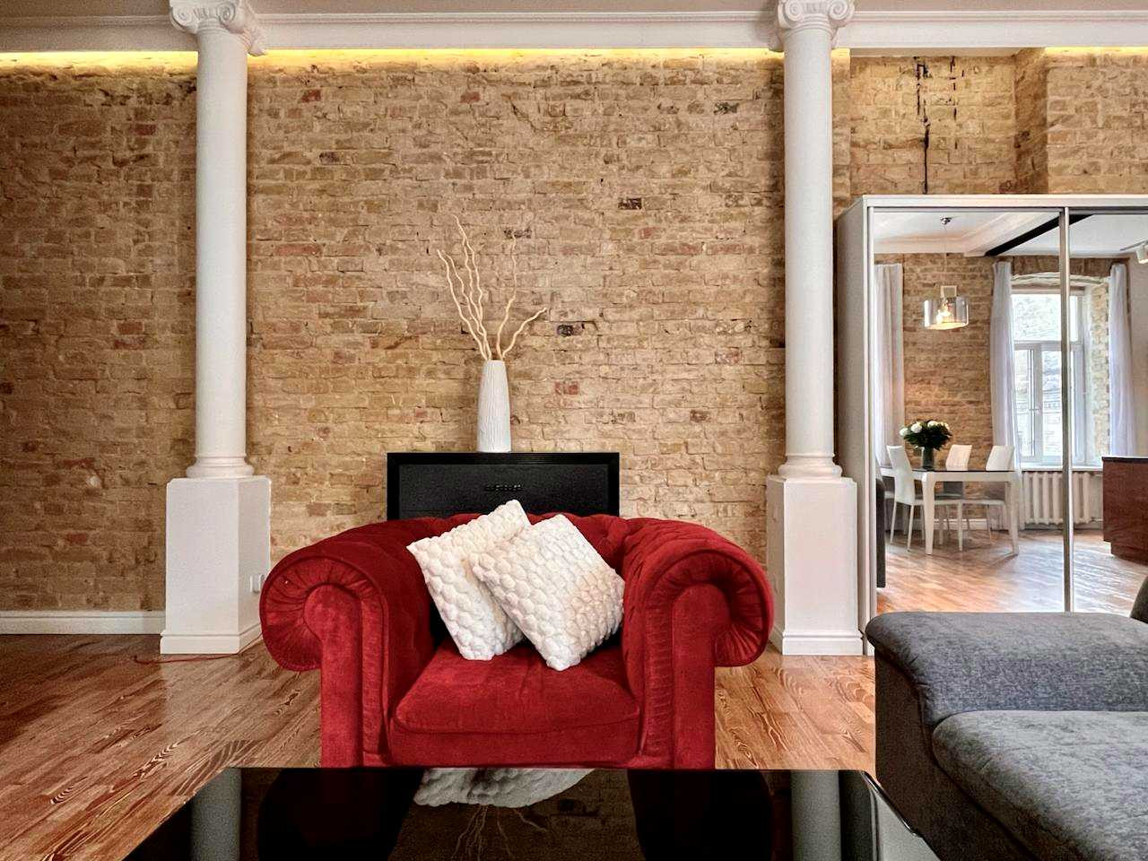 Аренда 2к квартиры в Киеве,  Бассейная ул., 3 9
