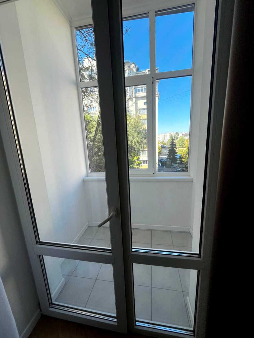 Продажа 3к квартиры в Киеве, Франко Ивана ул., 22/24 23