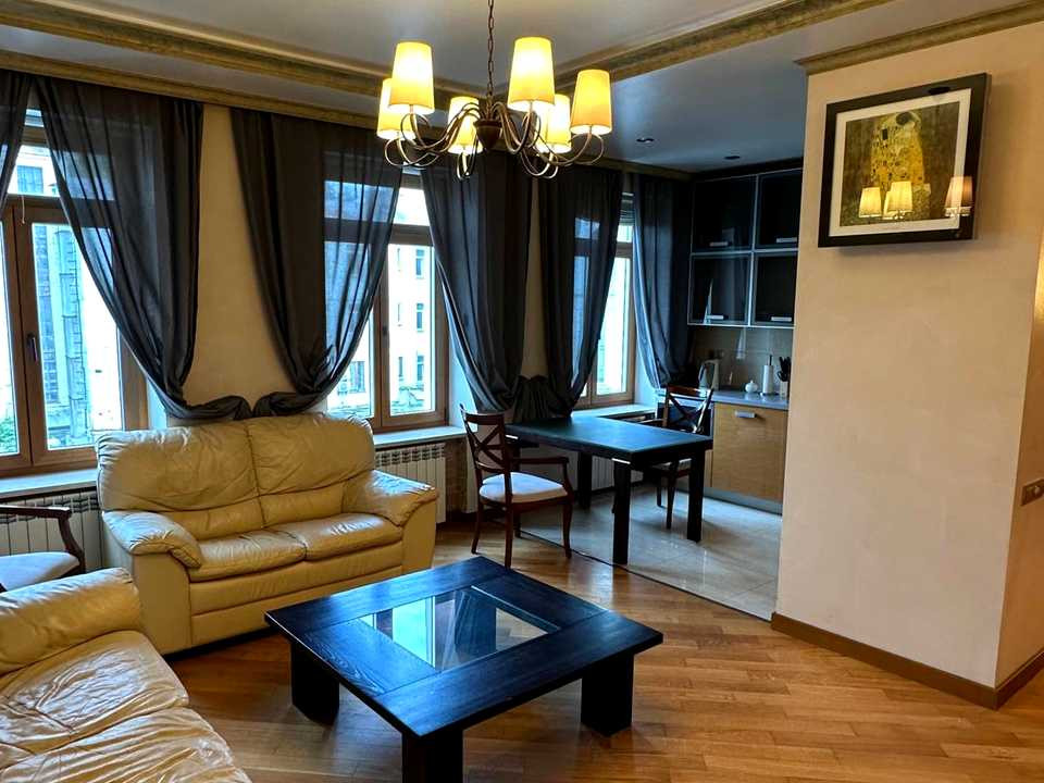 Аренда 3к квартиры в Киеве,  Грушевского Михаила ул., 28/2 0