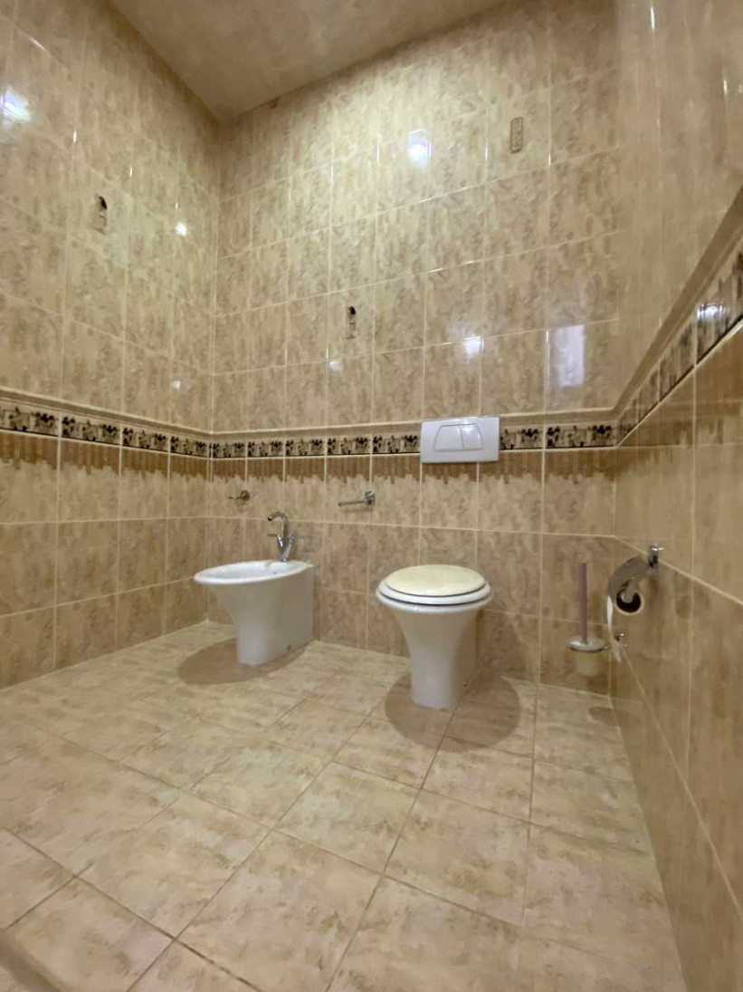 Аренда 2к квартиры в Киеве, Богдана Хмельницкого ул., 42 18