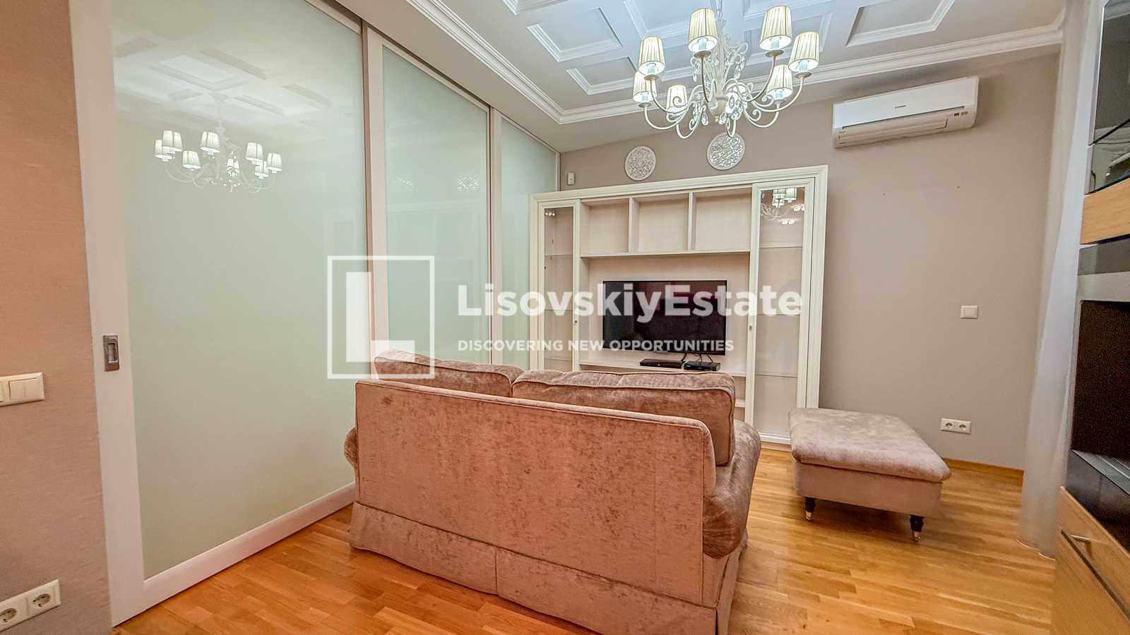 Аренда 3к квартиры в Киеве,  Академика Богомольца ул., 3 1