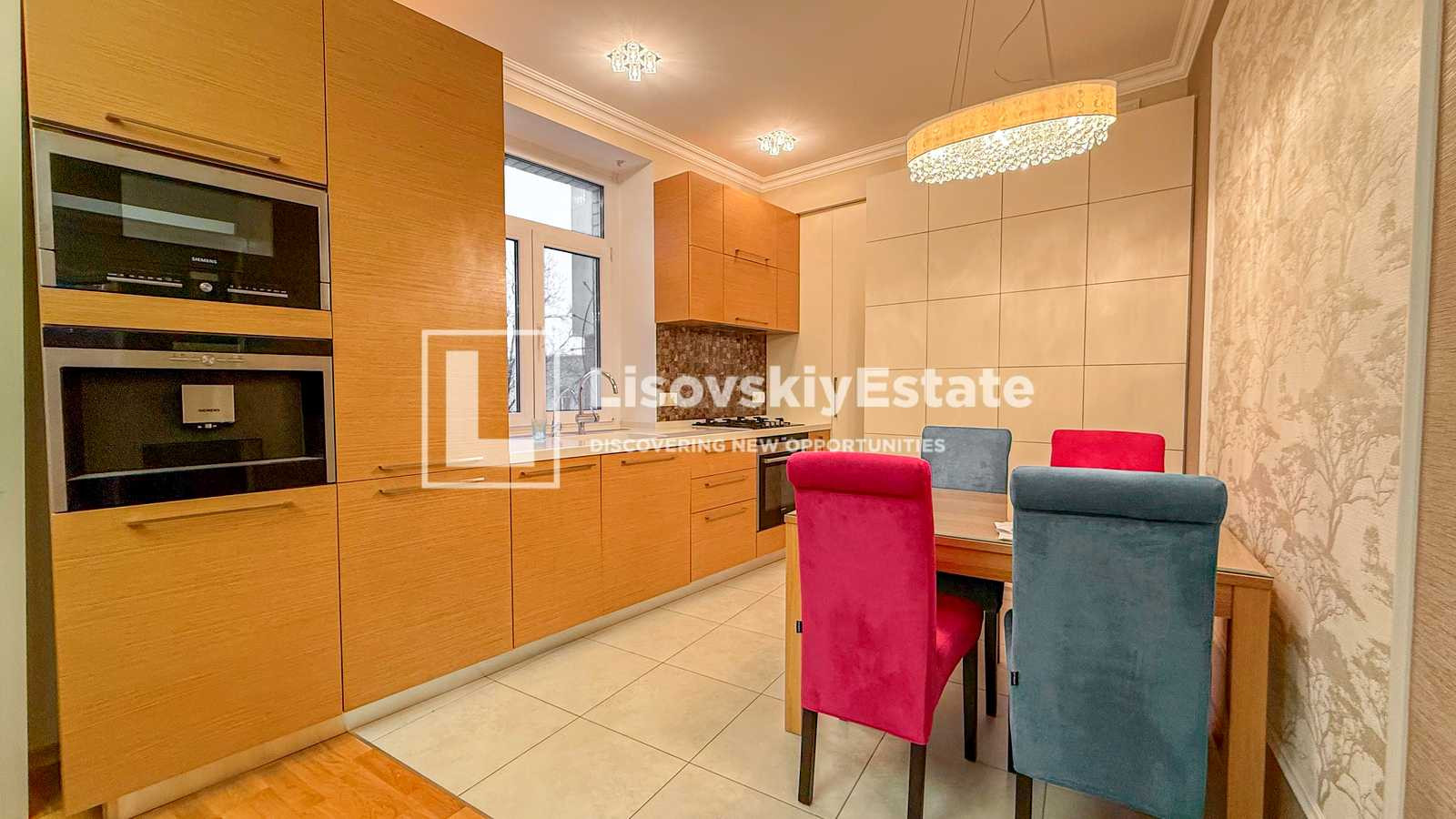 Аренда 3к квартиры в Киеве,  Академика Богомольца ул., 3 3