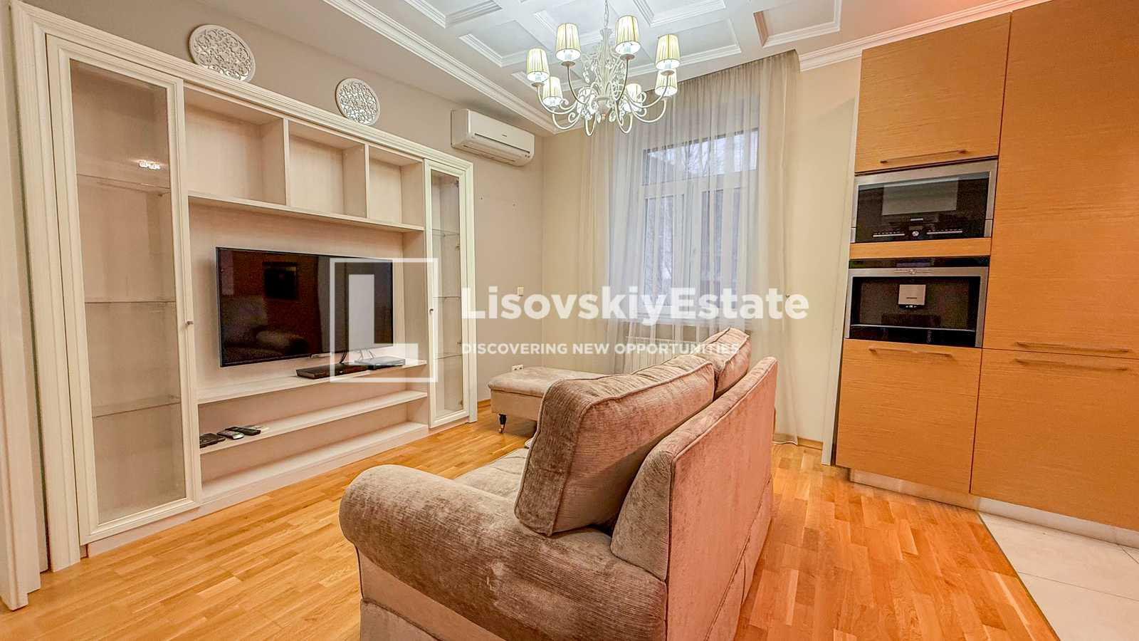 Аренда 3к квартиры в Киеве,  Академика Богомольца ул., 3 4