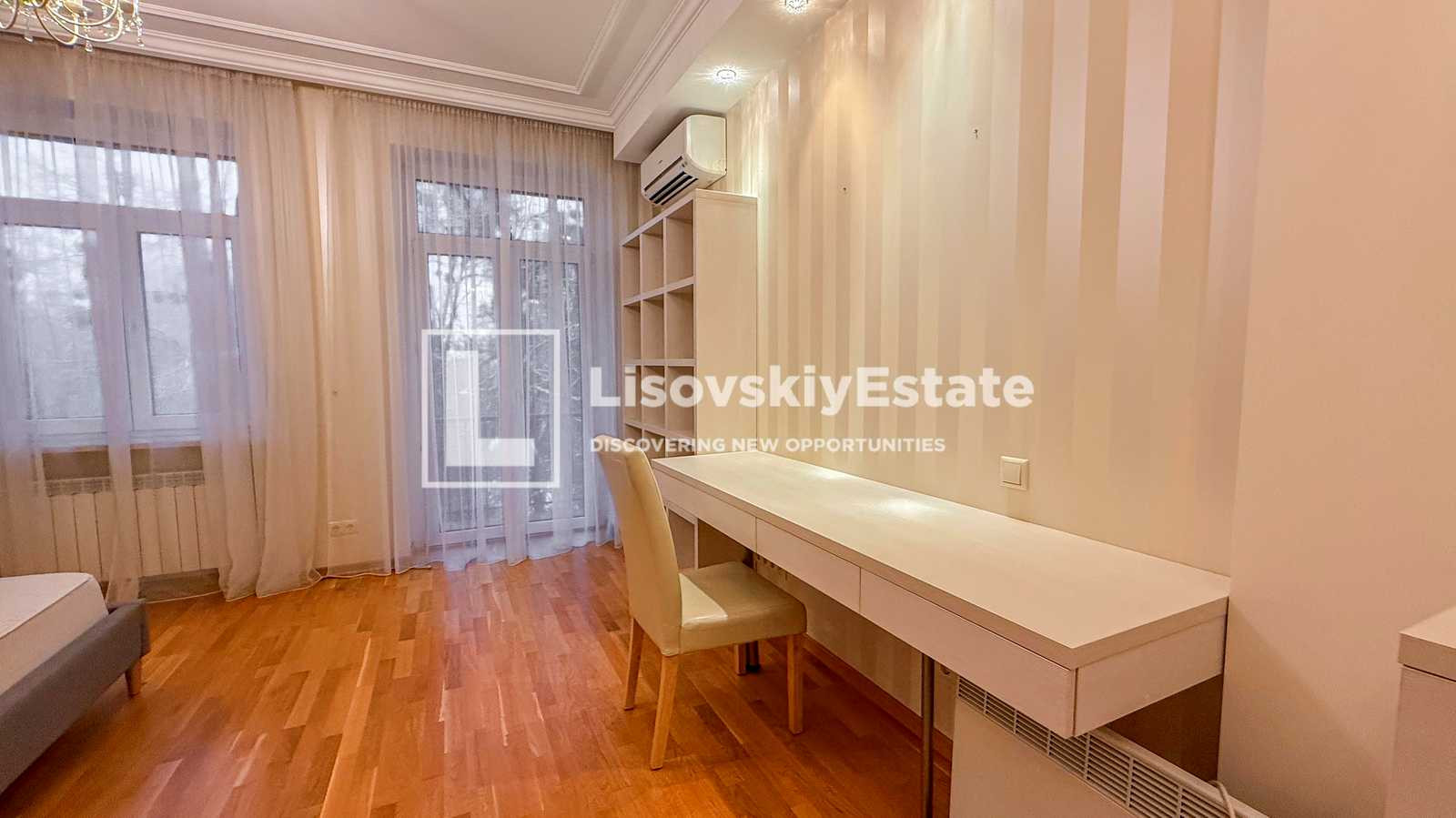 Аренда 3к квартиры в Киеве,  Академика Богомольца ул., 3 9