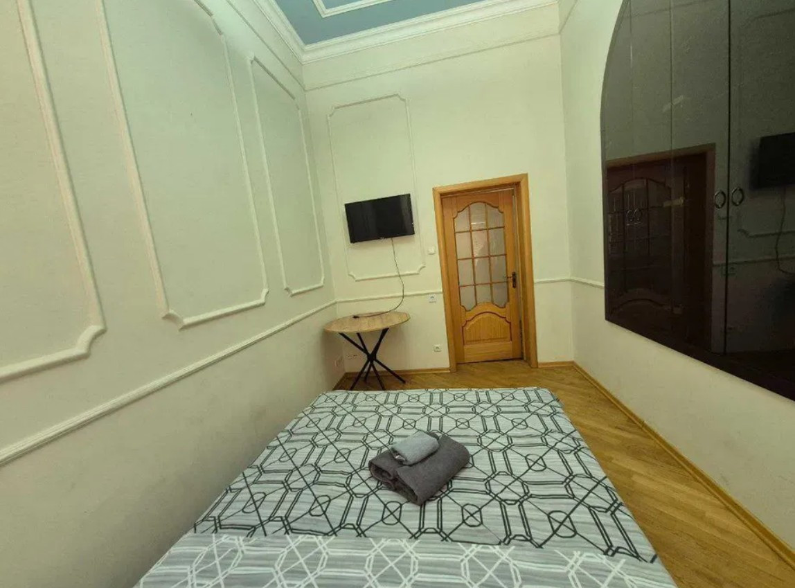 Аренда 5к квартиры в Киеве,  Шота Руставели ул., 38 4
