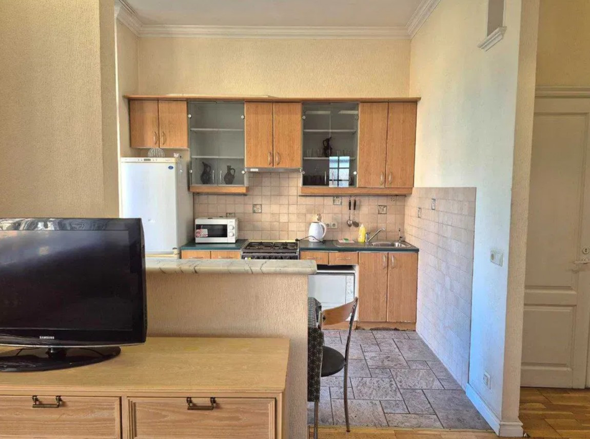 Аренда 3к квартиры в Киеве,  Крещатик ул., 27 4